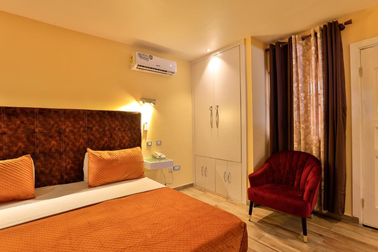 Roses Guest House 库马西 外观 照片