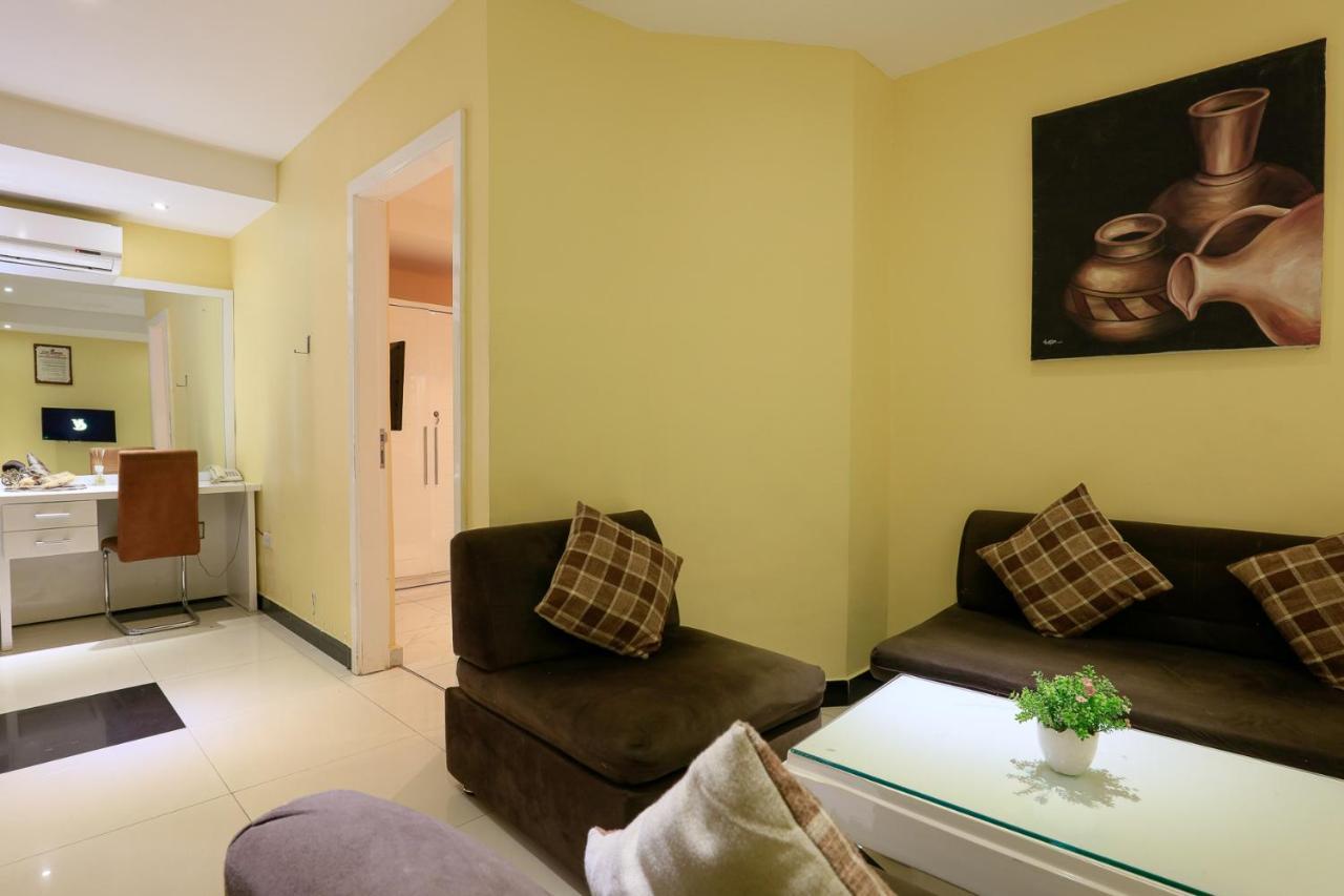 Roses Guest House 库马西 外观 照片