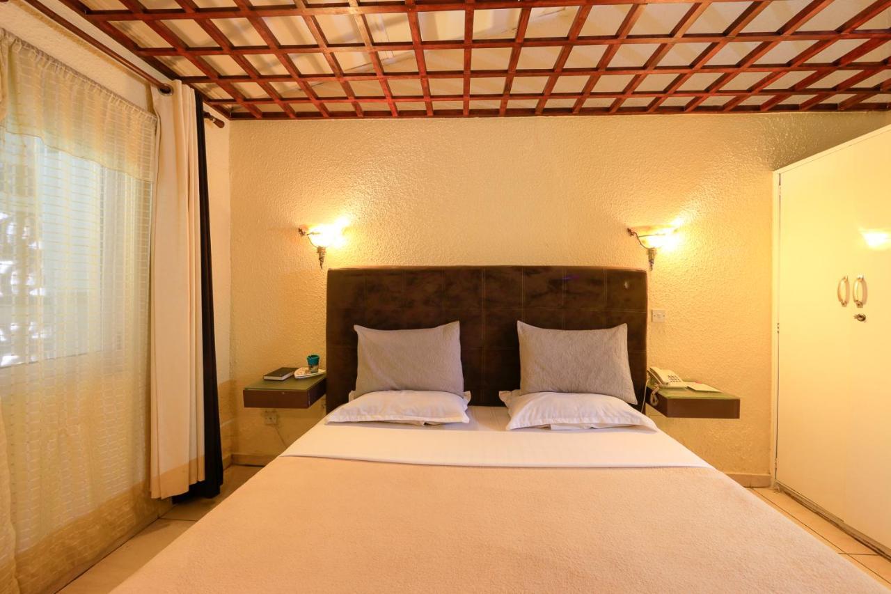 Roses Guest House 库马西 外观 照片